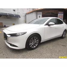 Mazda 3 Touring Hibrido 2023