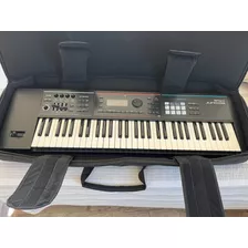 Roland Juno Ds61 61-key Keyboard Synthesizer/ Soft Gator Bie