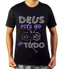 Camiseta Evangélica Deus Está No Controle De Tudo Masculina