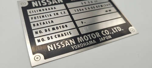 Nissan Patrol Plaqueta Identificacin Emblema  Foto 2