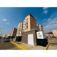 Edel Vargas Renta House Lara Ofrece En Alquiler Bello, Moderno E Iluminado Apartamento Tipo Estudio Amoblado Ubicado En El Este De Barquisimeto Con Planta Eléctrica 