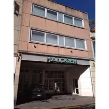 Retasado Gran Local En San Telmo 2000 M2 900 M2 De Terraza. Eeuu Y Defensa.