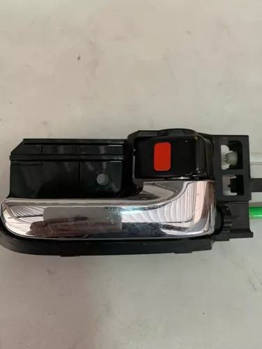 Fechadura Dianteira Direita Da Hilux 2015 Com Maçaneta Int