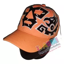 Gorra Con Figura De Mascara Luchador Dr Wagner