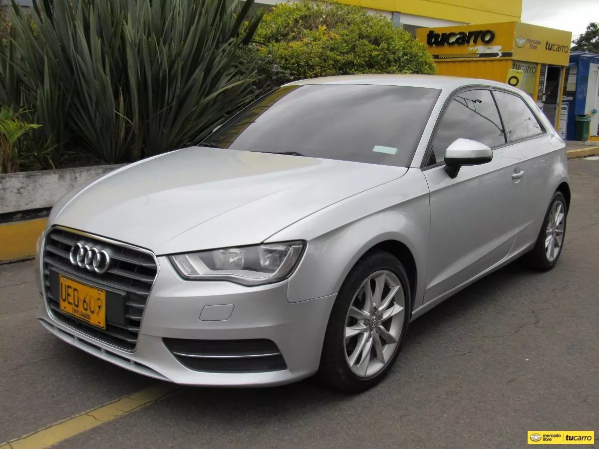 Audi A3 1.2 Attraction 