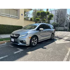 Honda Odyssey Touring