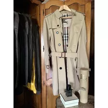 Gabardina Burberry Clasica Beige Talla 52r