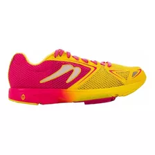 Zapatilla Newton Mujer Distance 7 