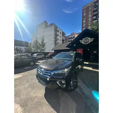 Toyota Hilux Sw4 4x4 