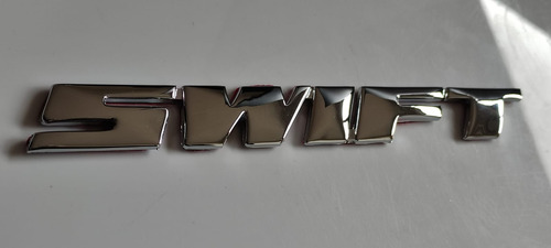 Swift Emblema Chevrolet Foto 4