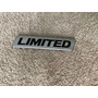 Emblema De Camion Hyundai 23.5 Cm Por 11.8 Cm Original