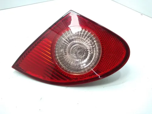 Lanterna Tampa Lado Direito Corolla Xei 1.8 2004 16899 1