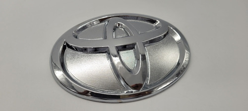 Toyota Land Cruiser Prado Txl Emblema Trasero  Foto 3