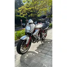 Kawasaki Er 6n