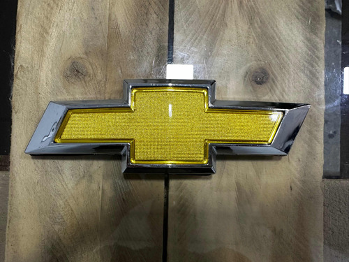 Emblema Corbatin Chevrolet Spark Gt  Baul Foto 2