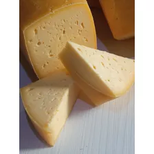 Queso Mantecoso Artesanal Una Exquisites