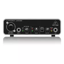 Interface De Áudio Usb Behringer Umc22