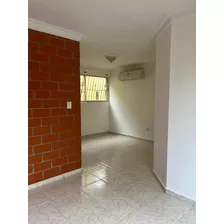 Se Vende Apartamento Económico En Los Llanos De Gurabo