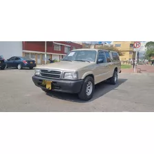 Mazda B2200 / 1997 / 2.2 / Doble Cabina