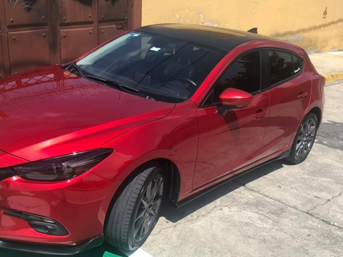 Estribos Laterales Mazda 3 2014 - 2018 Foto 3