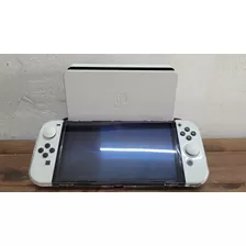 Nintendo Switch Oled Con Todo Y Accesorios Protectores Y Bul