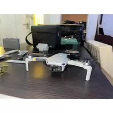 Dron Dji Mini 2 Combo Con 3 Baterias