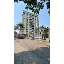 Alquiler De Apartamento En Santa Ines - Parque Residencial Tamanaco. Kn