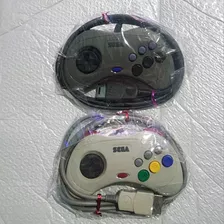 Dois Controles Sega Saturno Originais Em Excelente Estado.