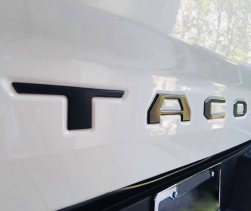 Emblema Toyota Tacoma Batea Negro 2016-2020 No Vinil Letras Foto 6