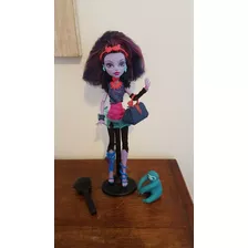 Boneca Monster High Secret Creepers Jane Boolittle 