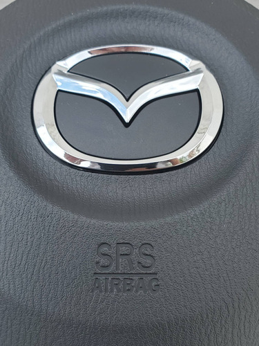 Tapa Bolsa De Aire Mazda 3 2014-15-16 Emblema Instalado B Foto 2