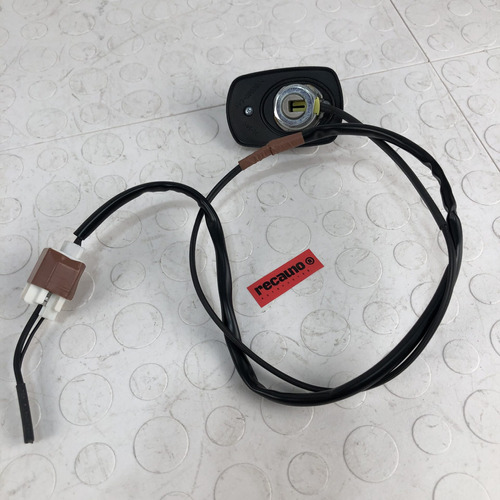 Base Cableado Antena Radio Toyota Yaris Core 2017 Foto 4