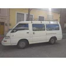 Mitsubishi L300 2001 2.5 Minibus