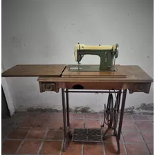 Maquina De Coser Antigua Godeco En Excelente Estado