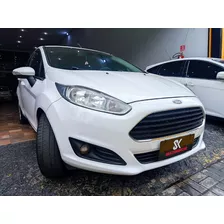 Ford New Fiesta Titanium 2015 1.6 Autom. 