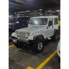 Jeep Wrangler Automatico 4x4 