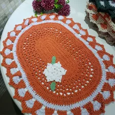 Tapete Oval Em Crochê Cozinha Banheiro Sala Com Flor Laranja