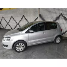 Volkswagen Fox 1.6 Mi 8v Flex 4 Portas 2014