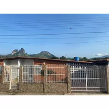 Casa En Venta En San Juan De Los Morros, Estado Guarico