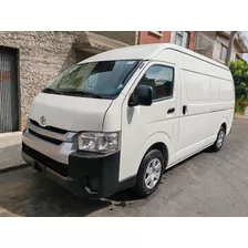 Toyota Hiace 2019 2.7 Panel Super Larga Mt Gasolina