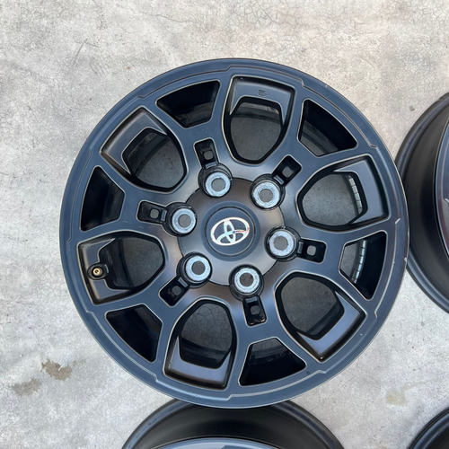 Set 4 Rines De Tacoma Trd Tipo Pro ,tundra,hiliux,toyota 4ru Foto 6