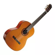 Guitarra Clásica Yamaha C40 Color Natural Orientación De La Mano Derecha