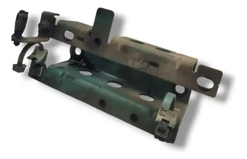 Suporte Tubo Agua Motor Volvo D 13 2016 A 2022