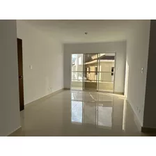 Apartamento De Tres Habitaciones Y Terraza Privada En El Residencial Nuevas Terrazas 