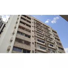 Raul Gutierrez Vende, Apartamento En Venta, Zona Este De Barquisimeto Mls #23-27095