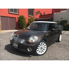 Mini Cooper Mayfair 2010