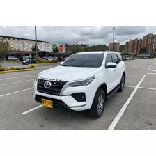 Toyota Fortuner 