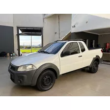 Fiat Strada Working 1.4 2014