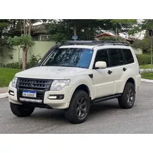 Mitsubishi Pajero Full 3.2 2018