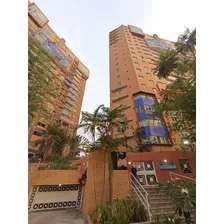 Maria Jose Castro Vende Espectacular Apartamento En La Urbanización La Trigaleña Sar-599